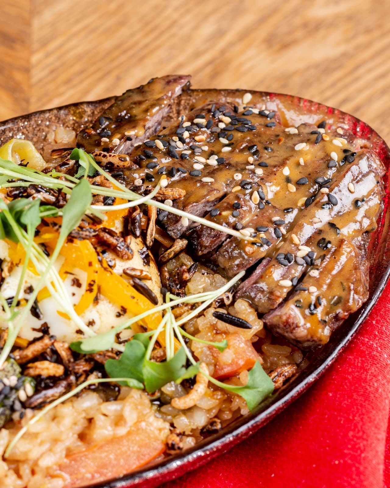 Dónde probar el mejor Wagyu en Bogotá: por qué OMM es la referencia